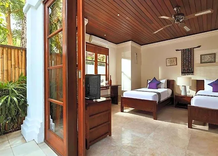 Вилла Hazel 3 Bedroom Private Pool