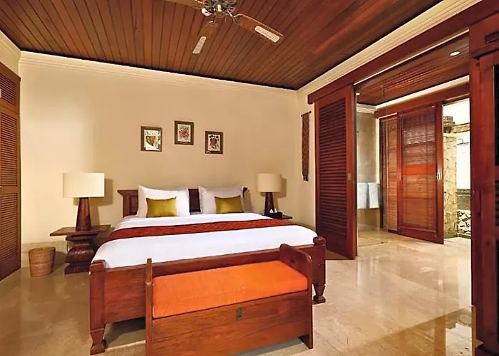 Villa Hazel 3 Bedroom Private Pool Jimbaran (Bali)